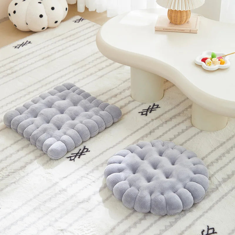 1 cookie shaped cushion, comfortable and soft circular cookie cushion, square cushion, suitable for indoor use at home